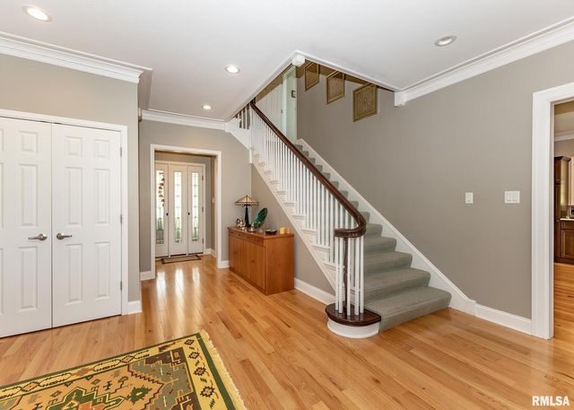 4510 5TH Avenue, Moline, IL 61265