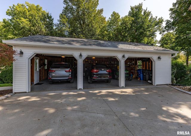 4510 5TH Avenue, Moline, IL 61265