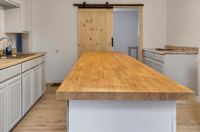 940 N High Street, Hillsboro, OH 45133