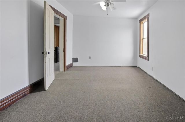 940 N High Street, Hillsboro, OH 45133