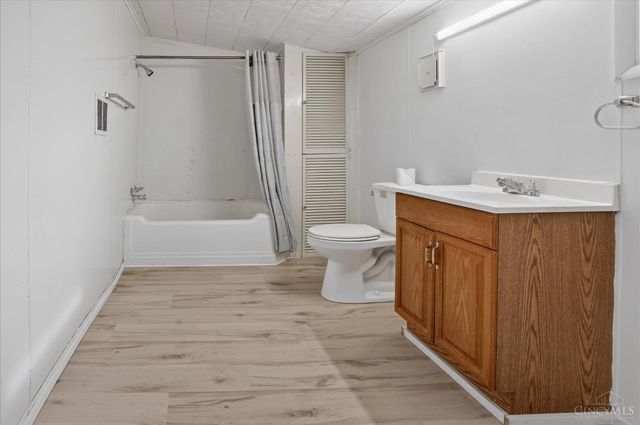 940 N High Street, Hillsboro, OH 45133