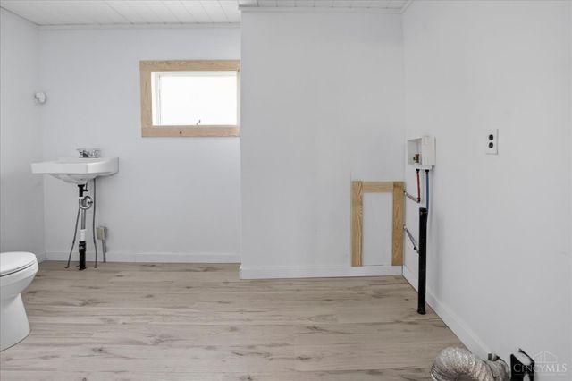 940 N High Street, Hillsboro, OH 45133