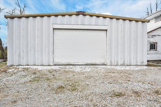 940 N High Street, Hillsboro, OH 45133