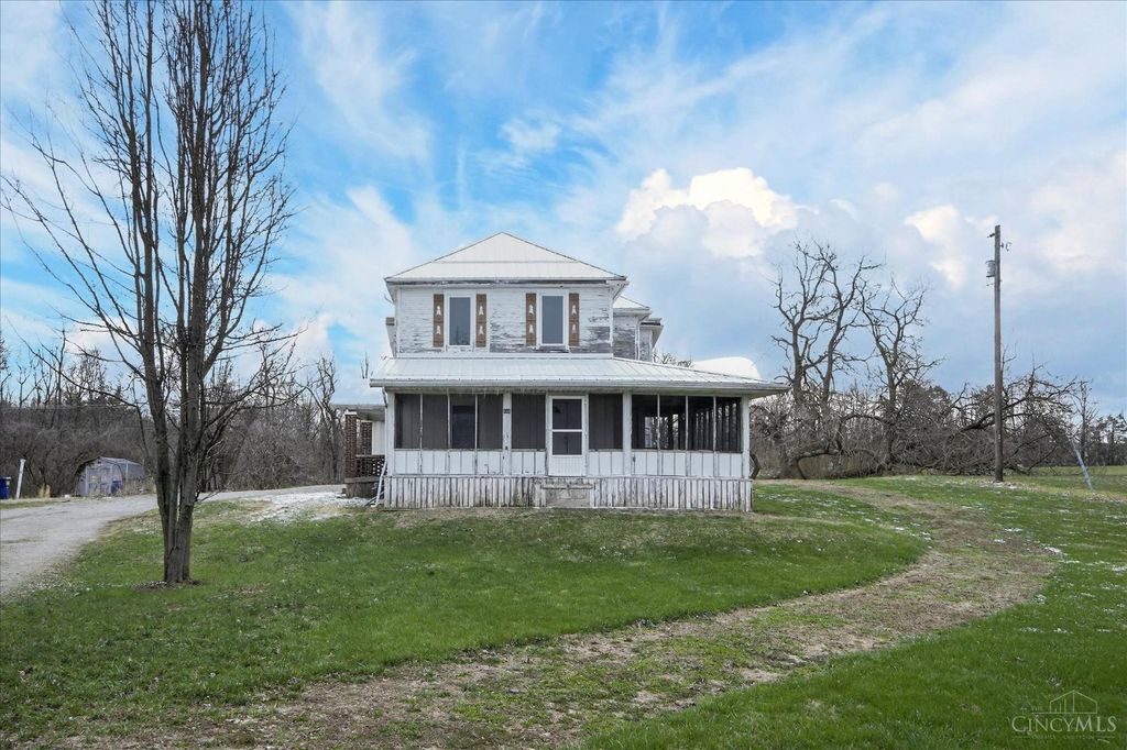 940 N High Street, Hillsboro, OH 45133