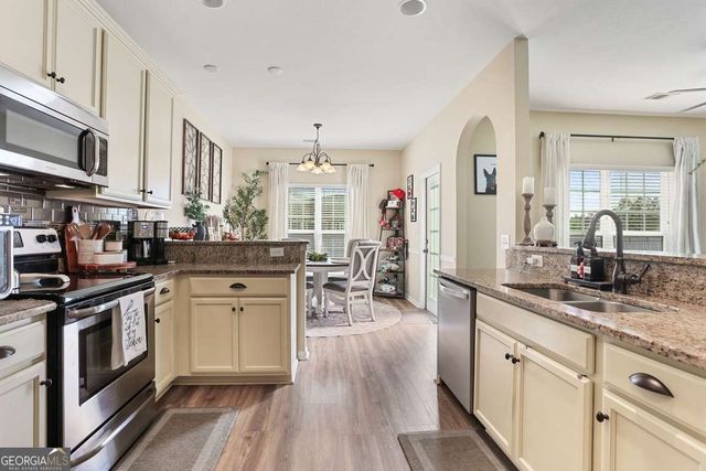 467 Sunbury Drive, Richmond Hill, GA 31324