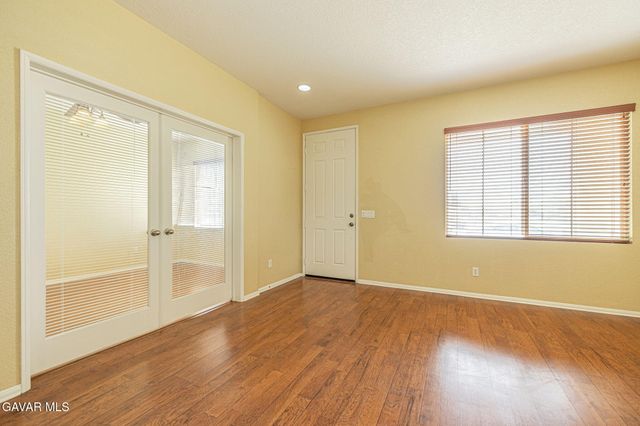 3237 Summer Breeze Avenue, Rosamond, CA 93560