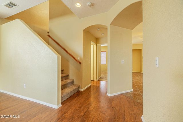 3237 Summer Breeze Avenue, Rosamond, CA 93560