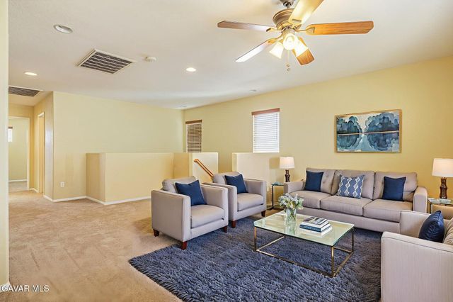 3237 Summer Breeze Avenue, Rosamond, CA 93560