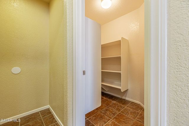 3237 Summer Breeze Avenue, Rosamond, CA 93560