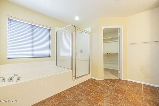 3237 Summer Breeze Avenue, Rosamond, CA 93560