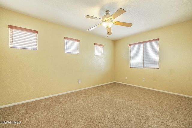 3237 Summer Breeze Avenue, Rosamond, CA 93560