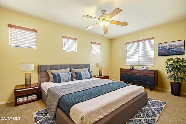 3237 Summer Breeze Avenue, Rosamond, CA 93560