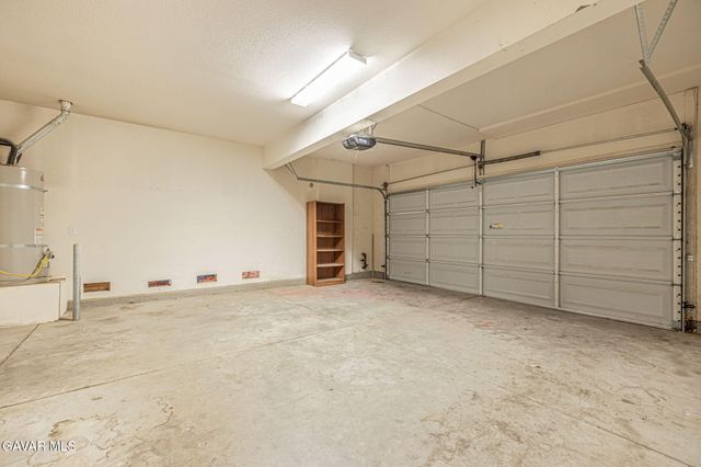 3237 Summer Breeze Avenue, Rosamond, CA 93560