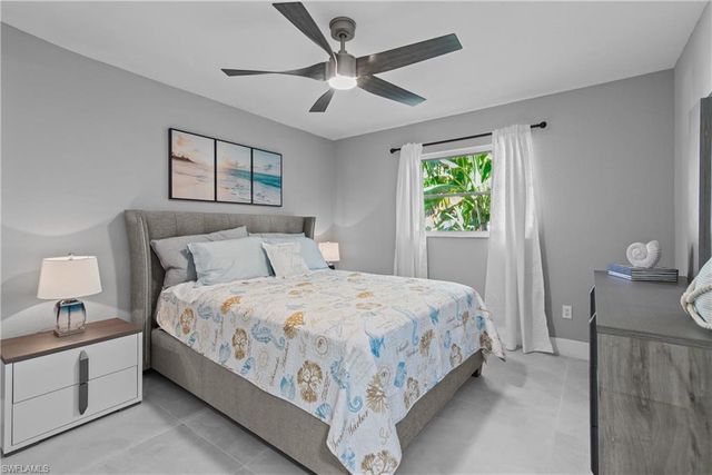 2106 SW 47th TER, Cape Coral, FL 33914