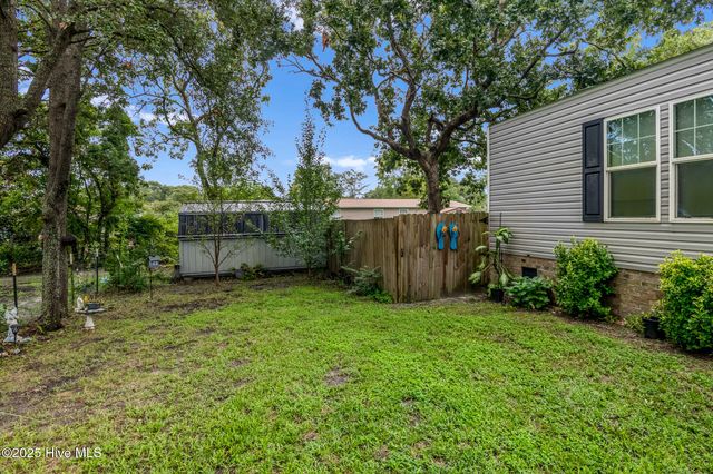 2097 Seashore Hills Road SW, Supply, NC 28462