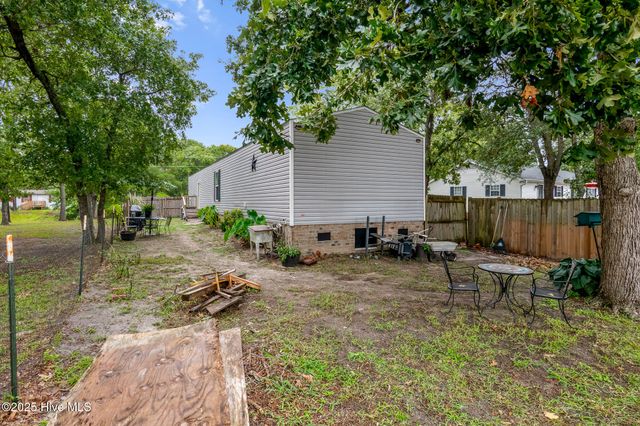 2097 Seashore Hills Road SW, Supply, NC 28462