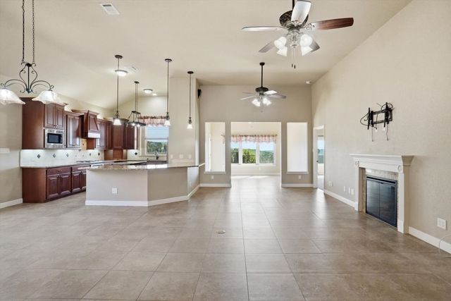 168 Valley View, Glen Rose, TX 76043