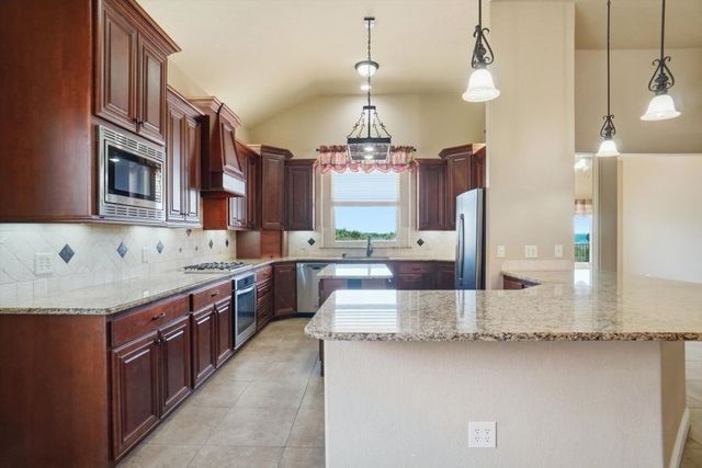 168 Valley View, Glen Rose, TX 76043