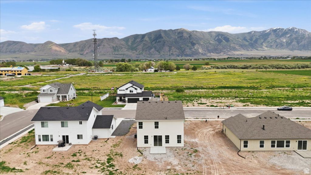 Image 44 of property listing at 1380 S 110 W, Tremonton, UT 84337