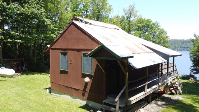 809 Jackson Road, Averill, VT 05901