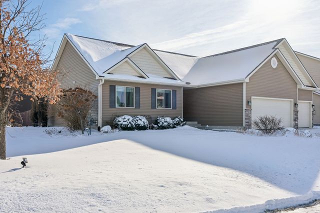 1301 Caitlin Court SE, Bondurant, IA 50035