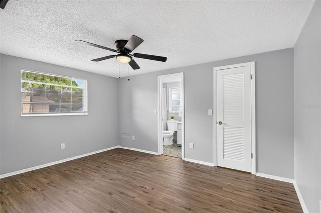 8905 TROPICAL PALM WAY, Port Richey, FL 34668