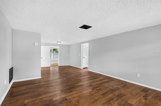 8905 TROPICAL PALM WAY, Port Richey, FL 34668
