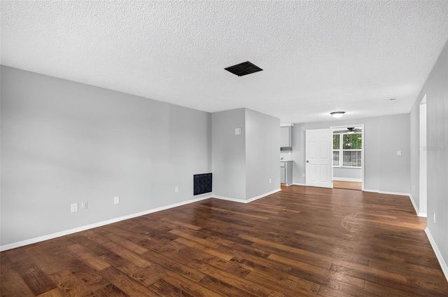 8905 TROPICAL PALM WAY, Port Richey, FL 34668