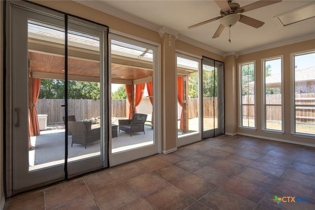 108 Colt Loop, Kyle, TX 78640