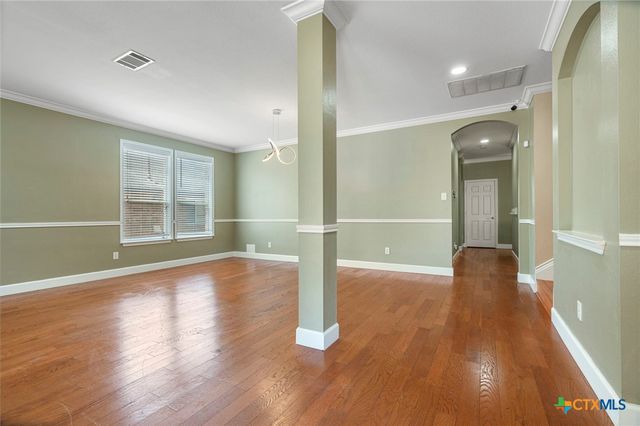 108 Colt Loop, Kyle, TX 78640