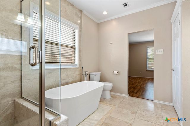 108 Colt Loop, Kyle, TX 78640