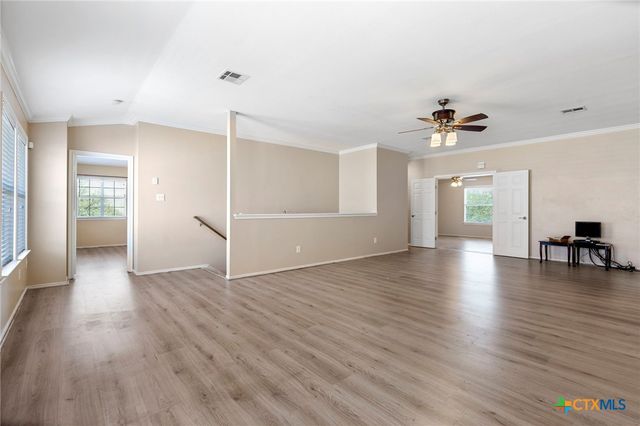 108 Colt Loop, Kyle, TX 78640