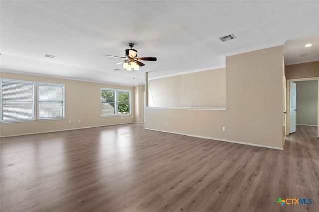 108 Colt Loop, Kyle, TX 78640
