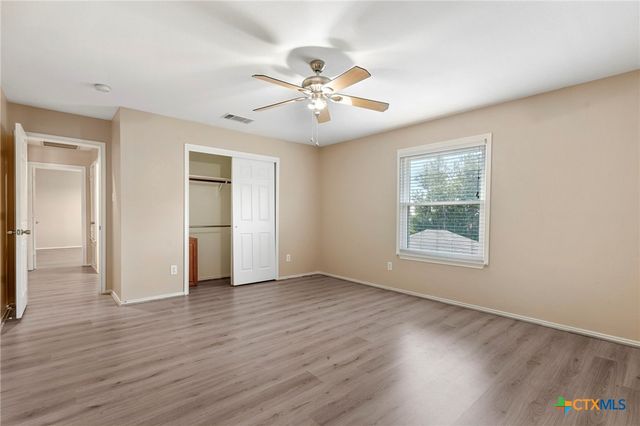 108 Colt Loop, Kyle, TX 78640