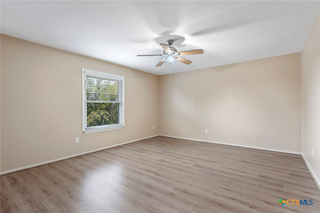108 Colt Loop, Kyle, TX 78640