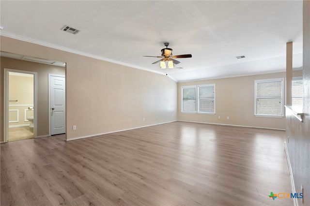 108 Colt Loop, Kyle, TX 78640