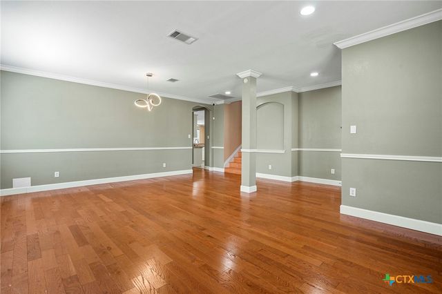 108 Colt Loop, Kyle, TX 78640