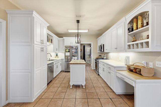 492 Thomas J Egan Road, Denton, TX 76207