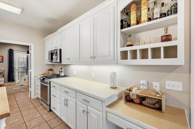 492 Thomas J Egan Road, Denton, TX 76207