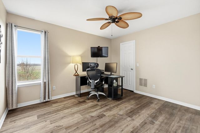 492 Thomas J Egan Road, Denton, TX 76207