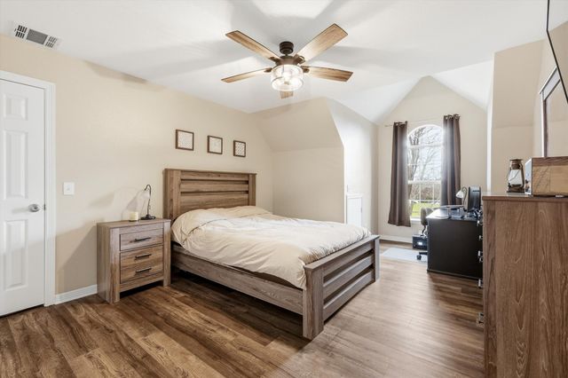 492 Thomas J Egan Road, Denton, TX 76207