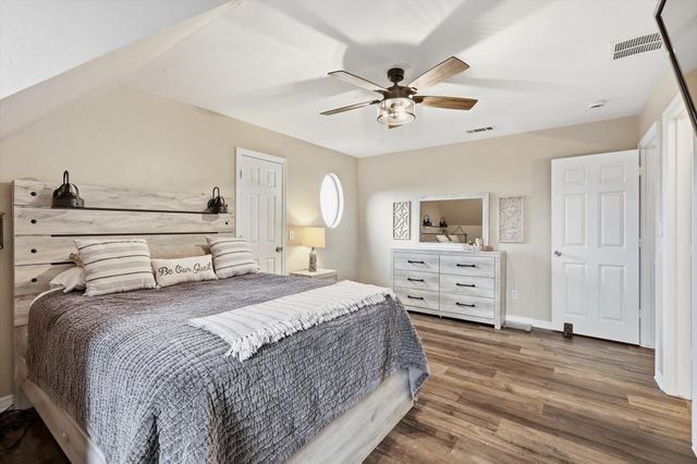 492 Thomas J Egan Road, Denton, TX 76207