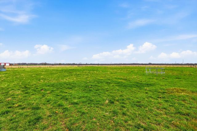 492 Thomas J Egan Road, Denton, TX 76207