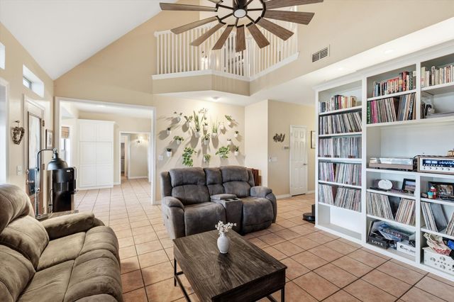 492 Thomas J Egan Road, Denton, TX 76207