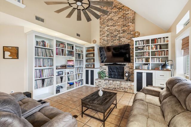 492 Thomas J Egan Road, Denton, TX 76207