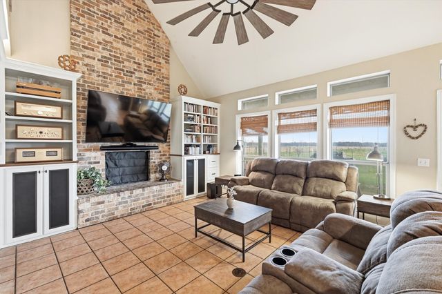 492 Thomas J Egan Road, Denton, TX 76207