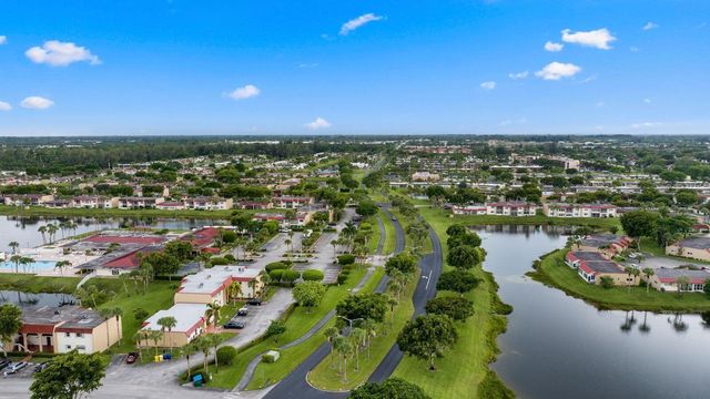 129 Lake Carol Drive 129, West Palm Beach, FL 33411