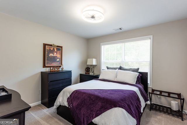 7601 The Lakes Drive, Fairburn, GA 30213