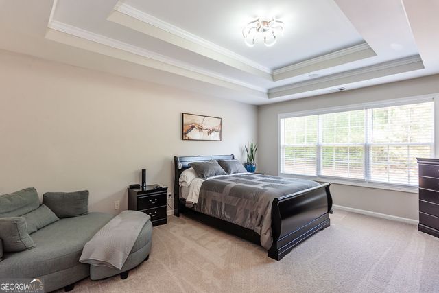 7601 The Lakes Drive, Fairburn, GA 30213