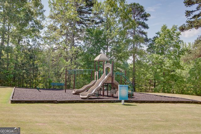 7601 The Lakes Drive, Fairburn, GA 30213